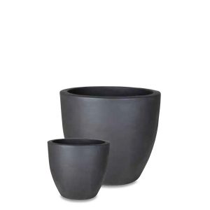 Round ceramic bowls